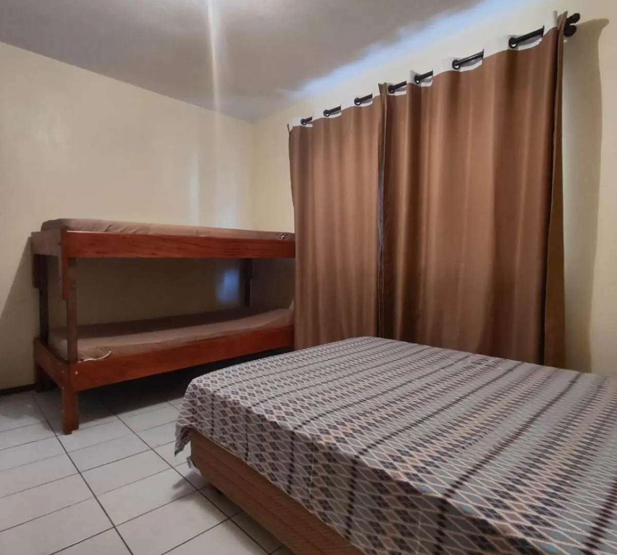 Ferienwohnung Residencial Pescada Bombinhas